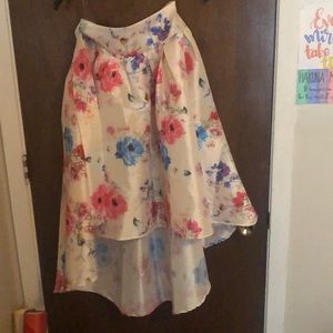 High waisted/high low floral skirt